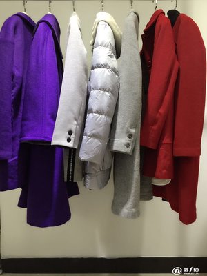 曼娅 品牌折扣女装 正品优惠货源 工厂大货 纯跑量_其他女装_第一枪